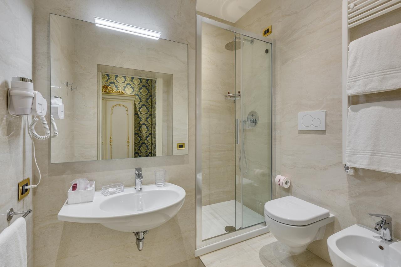 Double Room,566949390:JPEG